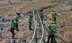 Başkan Büyükkılıç'ın Erciyes'teki yeni projesi yükseliyor: dağ kızağında raylar yerine oturuyor