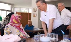 Başkan Kurnaz: 'Büyüklerimiz göz bebeğimizdir'