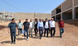 Başkan Şerifoğulları, mobilyacılar sitesinde incelemelerde bulundu