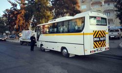 Büyükşehir'den İzmir'e 400 yeni servis aracı plakası