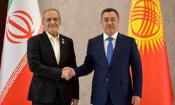 Caparov ve Pezeşkiyan bir araya geldi