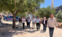 Çermik kaymakamı yol yapım çalışmalarını denetledi