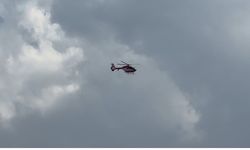 Derecik'ten Yüksekova'ya helikopter ambulansla pnömoni hastası nakli