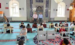 Dumlupınar'da Yaz Kur'an Kursu öğrencilerine Bilgi Birikim Sınavı