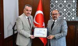 Edremit Kaymakamı Ahmet Odabaş'tan Vali Ustaoğlu'na veda ziyareti