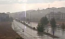 Elazığ'da yıldırım düşme anı kamerada