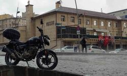 Erzurum yağmur ve dolu etkili oldu