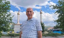 Erzurum'un divit kalem minareli camisi görenleri hayran bırakıyor