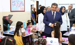 Esenler Belediyesi'nden miniklere kırtasiye desteği