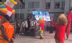 Festivalde 5 kişinin yaralanmasına neden olan led ekranın devrilme anının görüntüsü ortaya çıktı