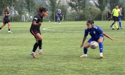 Hazırlık maçı: Beşiktaş Kadın Futbol Takımı: 3 - FOMGET: 1