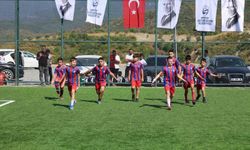 HBB, Antakya'da yeni halı sahayı hizmete açtı