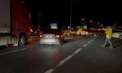 Heyelandan kapanan Erzincan-Sivas kara yolu yeniden ulaşıma açıldı