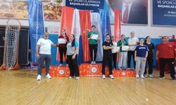 Kartepeli karateci Hayrunisa Sadan, ANALİG'de Türkiye şampiyonu oldu