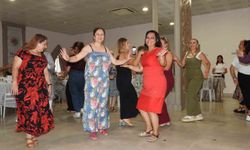 Kepez'de kadınlara moral dolu matine