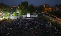 Kırıkkale'de çocuklar açık havada sinema keyfi yaşadı