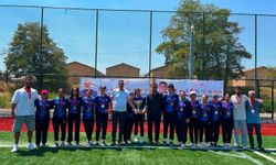 Kriketin kalbi Sivas'ta attı