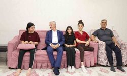 Mehmet Tahmazoğlu'ndan vatandaşlara ev ziyareti