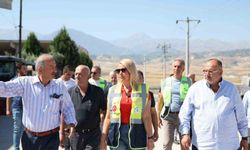 Merkezefendi'de yol çalışmaları hız kesmeden devam ediyor