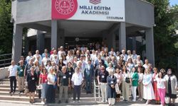 Mesleki ve Teknik Eğitimde Türkiye Yüzyılı Maarif Modeli öğretmen eğitici eğitimi