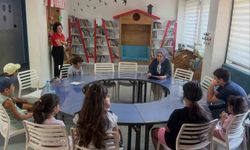 Minikler 'Sihirli Kütüphanenin Kayıp Anahtarı' etkinliğinde kitapların dünyasını keşfetti