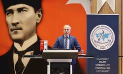 Rektör Demir: 'Geleceğin hekimlerini güçlü bir akademik ve klinik altyapıyla yetiştiriyoruz'