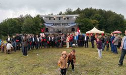 Samsun'da 'Ardıç Köyü Şenliği' renkli görüntülere sahne oldu