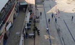 Şanlıurfa'da polis aracının camını bıçakla kırıp ekiplere saldırdı