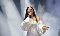 Sevilen sanatçı Zara'dan Karacasu'ya festival daveti: 'Gümbür gümbür bir gece yaşamak istiyoruz'