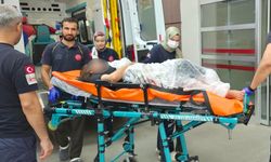 Sinir krizi geçiren kadın kendini bıçakladı