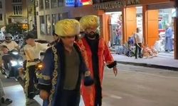 Sinop'ta padişah kostümüyle sıra dışı yürüyüş