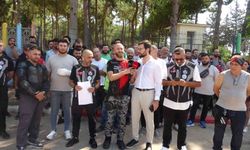 Sipariş almaya gittiği işletmede döner bıçaklı saldırıya uğradı, eline 30 dikiş atıldı