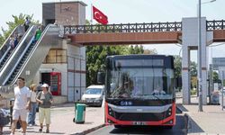 Toplu taşıma araçlarının durakta bekleyen yolcuyu almadan geçme hakkı yok