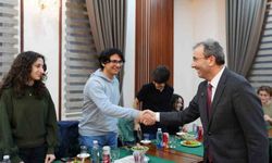 Üniversiteyi ilk kez kazanan öğrencilere 20 bin TL eğitim desteği