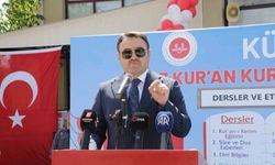 Vali Işın: 'Çocukları korumanın tek yolu İslami ahlak ve terbiyedir'