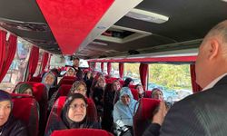60 yaş üstü kadınlar kültür gezisi için yola çıktı