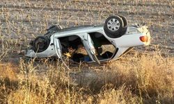 Aksaray'da tarlaya uçan otomobil takla attı: 1 yaralı