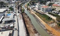 Antakya'da Ata Köprüsü'nde çalışmalar devam ediyor