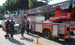 Apartmandan gelen yanık kokusu itfaiyeyi harekete geçirdi