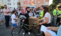 Bahçelievler'de 100 çocuğa bisiklet dağıtım töreni