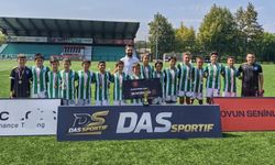 Balıkesir Büyükşehir Belediyespor U-11 Takımı Bursa'da şampiyon oldu