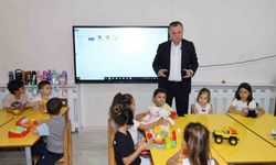 Başkan Balaban yeni eğitim yılında miniklerin heyecanına ortak oldu