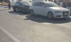 Batman'da iki otomobil çarpıştı: 4 yaralı