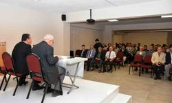 Bilecik Müftülüğü görevinden alınan Dilek, imam hatiplerle vedalaştı