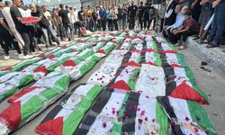 BM: 'Gazze'de birçok bölge, enkaz altındaki ölülere saygı gösterilmeden buldozerlerle yerle bir ediliyor'