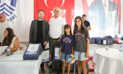 Bodrum Belediyesinden 1250 öğrenciye kırtasiye ve burs desteği