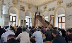 Cuma Hutbesi'nde sosyal medya uyarısı: 'Bir paylaşım yıllarca taşınacak yaraya dönüşebilir'