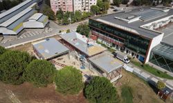 Cumhuriyet Mahallesi'nin kitap kahvesi hızla yükseliyor