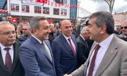 Dere: 'Sungurlu'nun geleceğine yapılan yatırım, Türkiye'nin geleceğine yapılan yatırımdır'