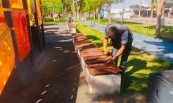 Didim Belediyesi parklardaki bakım ve onarım çalışmalarını sürdürüyor